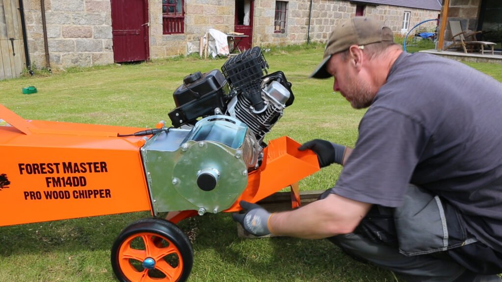 Forrest Master wood chipper review - changing from chipping to mulching